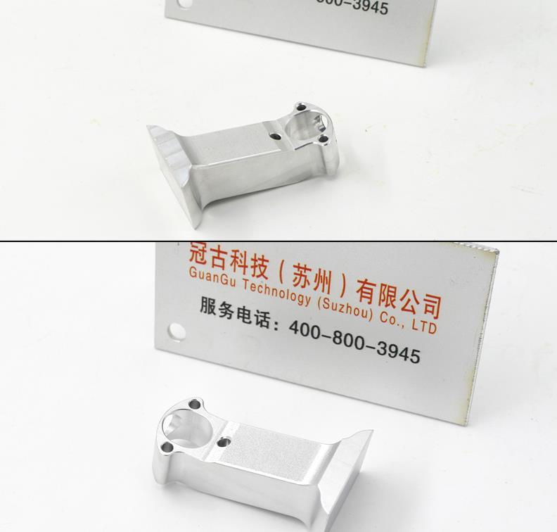 江蘇鋁合金精沖件去毛刺機案例